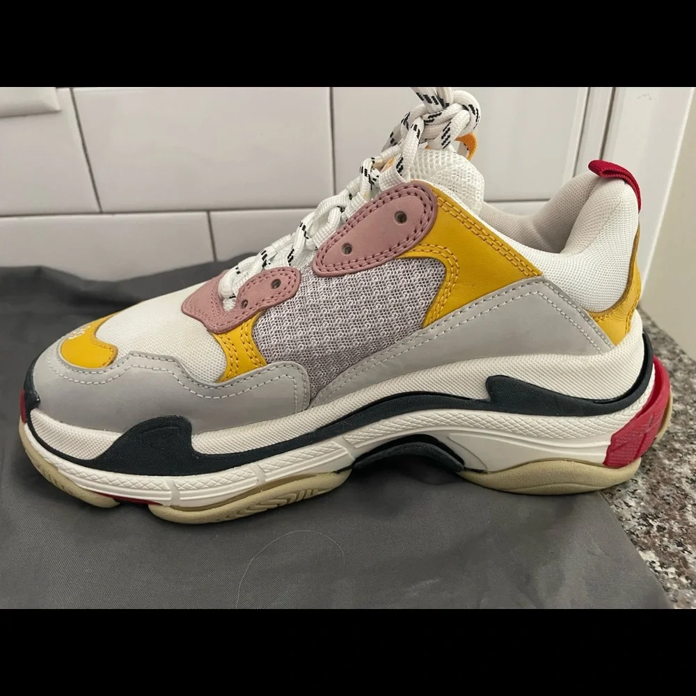 Authentic Balenciaga Triple S Shoes - Picture 9 of 9